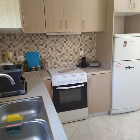 Apartamento Eirini House Leonídion Exterior foto