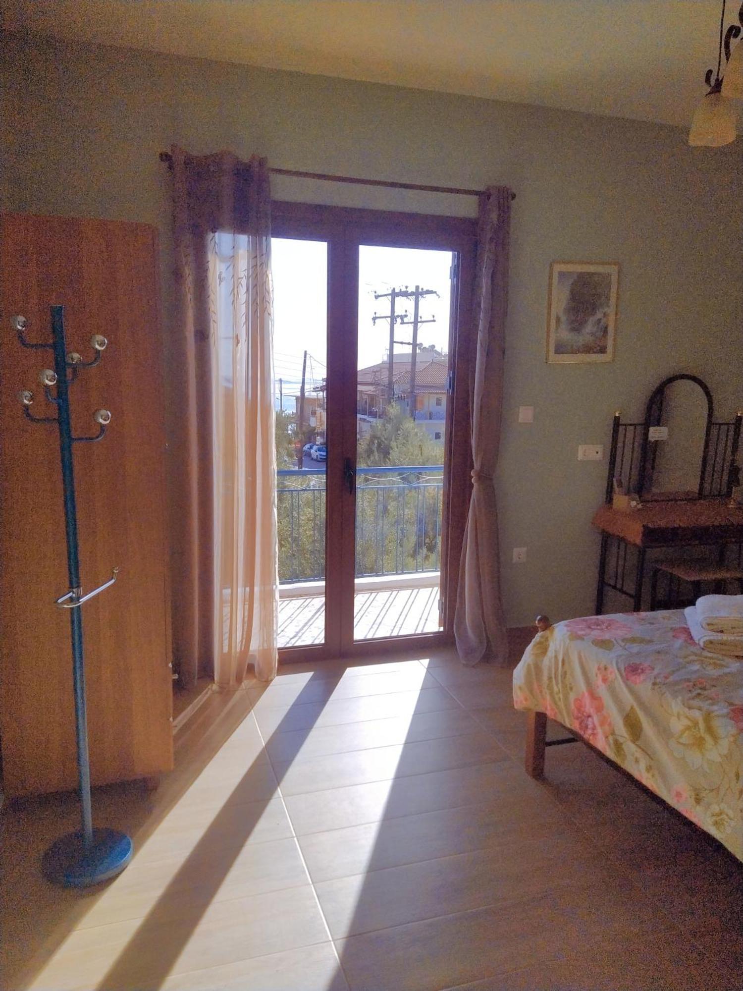 Apartamento Eirini House Leonídion Exterior foto